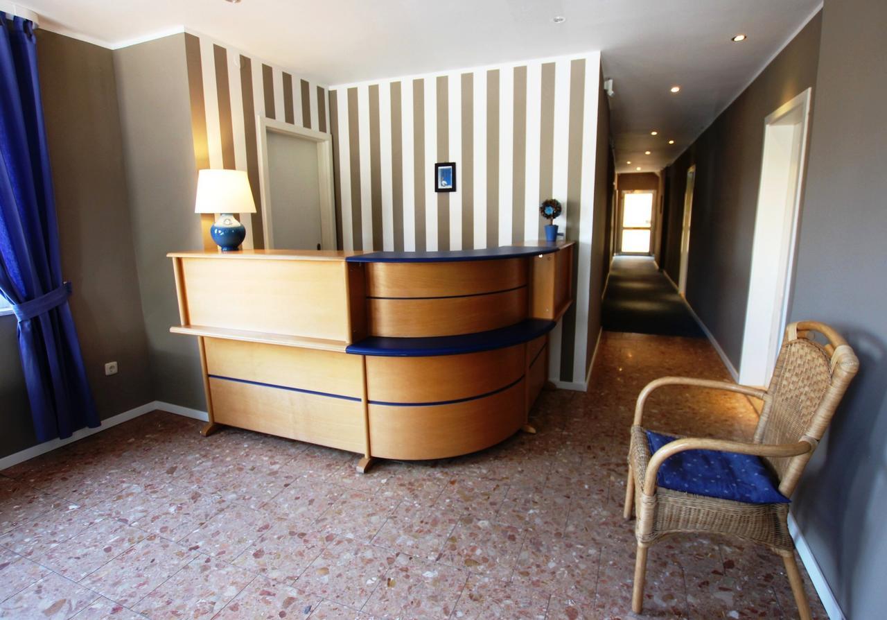 Hotel Pelikan Китцинген Екстериор снимка